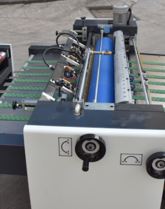 Automatic High-speed Dual-purpose Velvet Coating Machine SGUV-800A